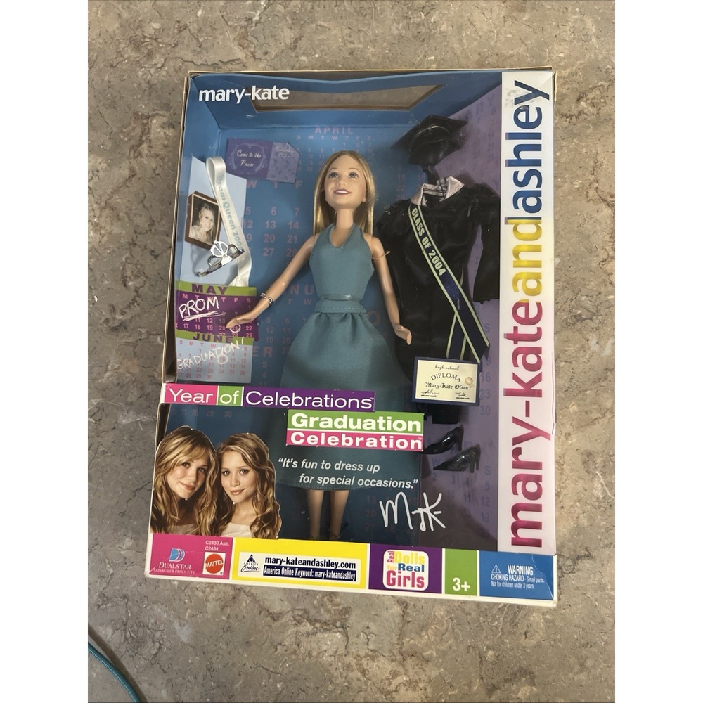 2003 Mary-Kate & Ashley Graduation Celebration Mary-Kate Doll Class 2004